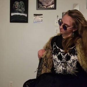 Meet your Posher, Dani